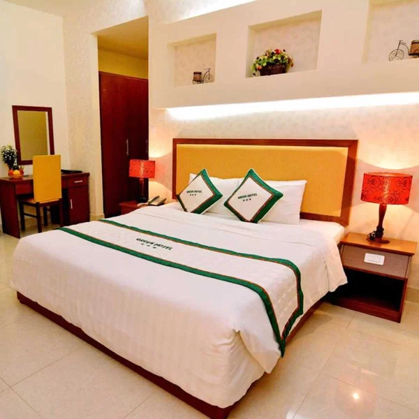 Gối trang trí vải Taffta 2 lớp thêu logo G3