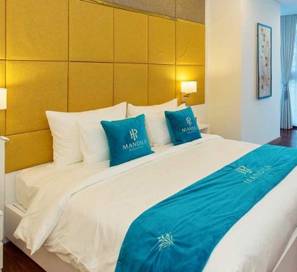 Tấm trang trí vải gấm 2 lớp thêu logo T1