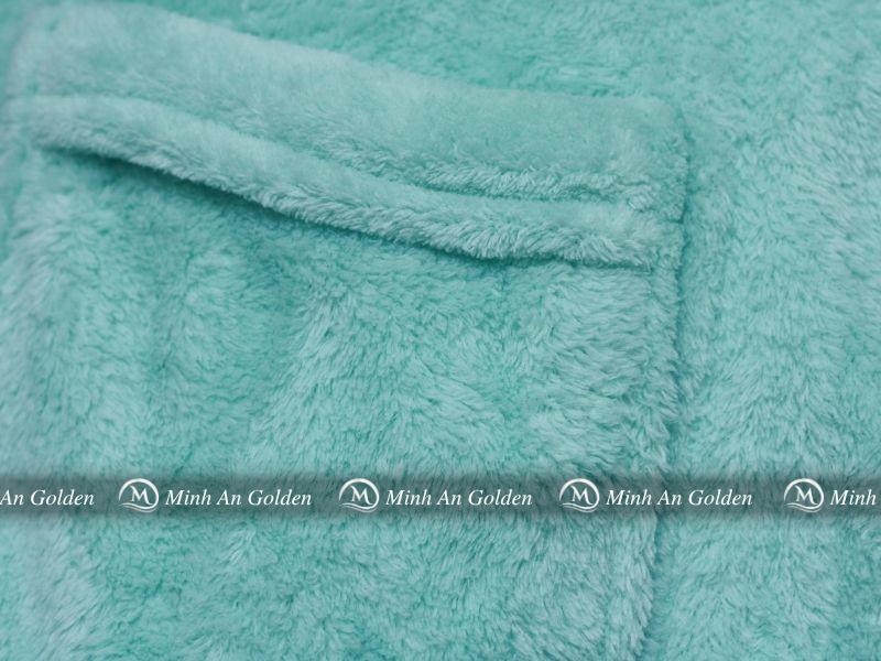 Cận cảnh sợi lông cừu siêu mềm, xốp mịn và bề mặt vải dày dặn