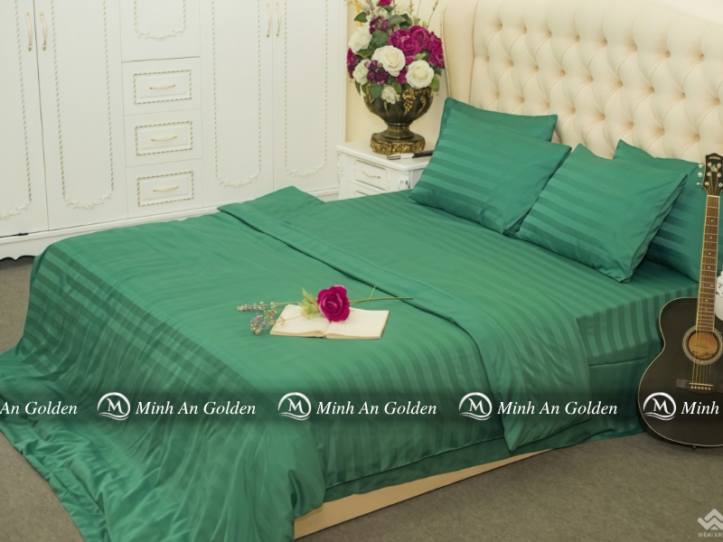 Bộ chăn ga gối Poly sọc 3P hoàn chỉnh