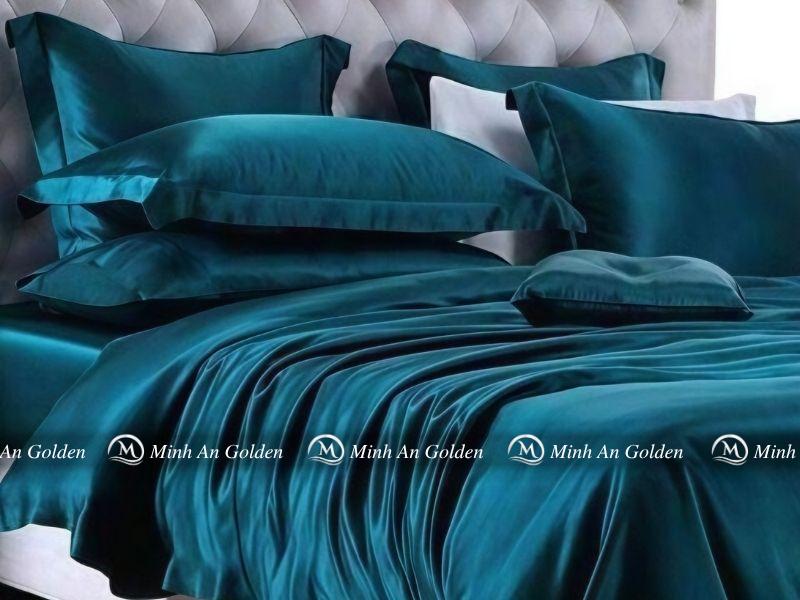 Bộ chăn ga phi lụa loại 2 thiết kế thanh lịch, chất liệu mềm nhẹ Bộ chăn ga phi lụa loại 2 thiết kế thanh lịch, chất liệu mềm nhẹ