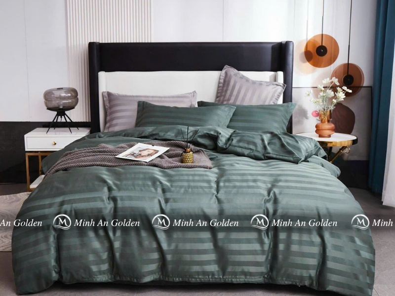 Bộ chăn ga gối Poly sọc 3 cm thiết kế sang trọng và tinh tế