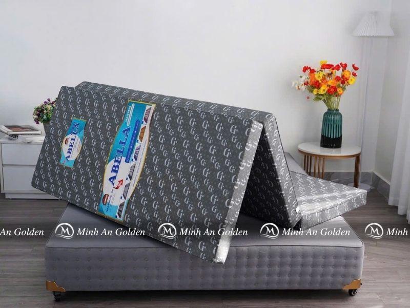 Đệm bông ép Abella gấp 3 dễ dàng vệ sinh và vận chuyển khi cần thiết