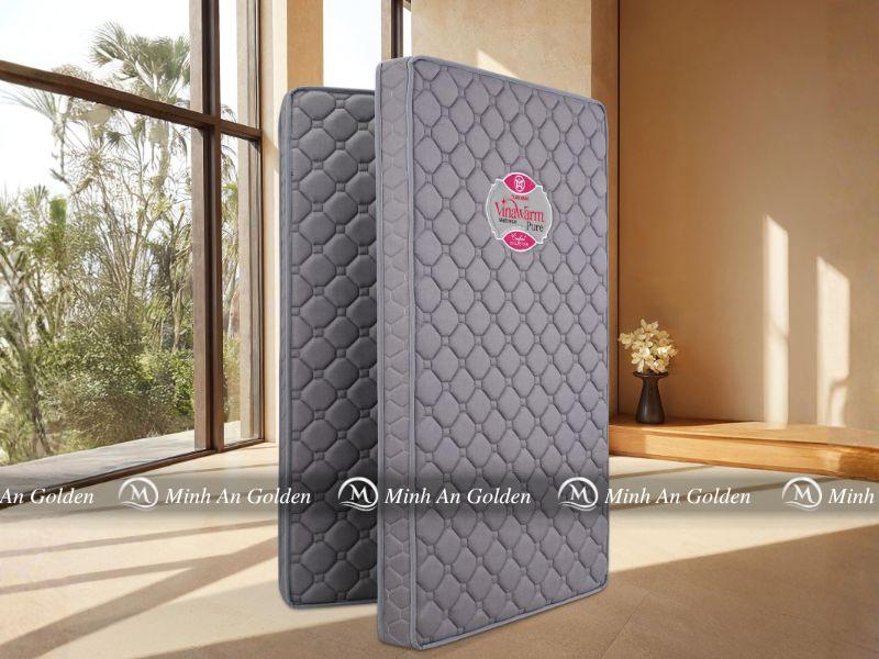 Mẫu đệm Vinawarm Pure bông ép với kích thước và độ dày tiêu chuẩn