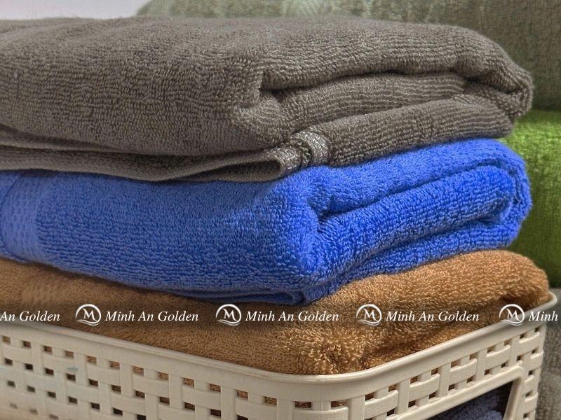 Ảnh cận cảnh cấu trúc sợi cotton đan dệt 2 lớp, thể hiện độ thấm hút cao