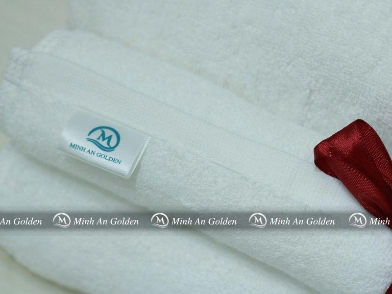 Chất liệu bề mặt khăn cotton thân thiện với làn da