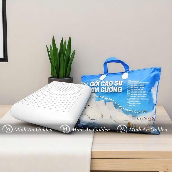 ruot-goi-cao-su-thien-nhien-mau-3 Ruột gối cao su thiên nhiên