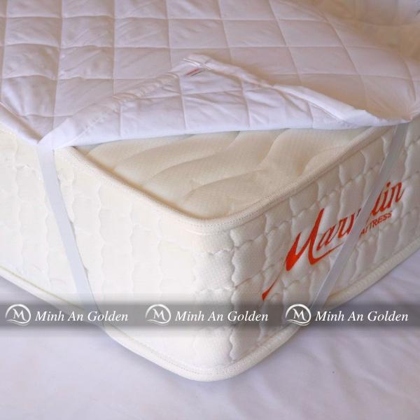 Tấm bảo vệ nệm thường 4 góc