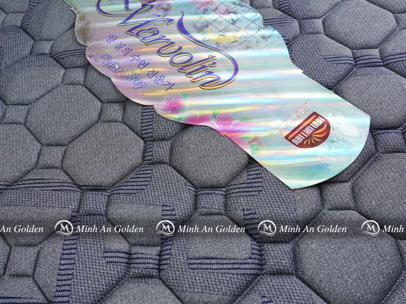 Bề mặt đệm cao su tổng hợp Bề mặt đệm cao su tổng hợp