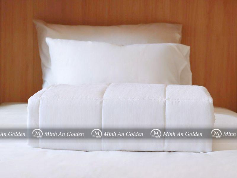 Ruột chăn gòn Luxury mang lại giấc ngủ êm ái và thoải mái