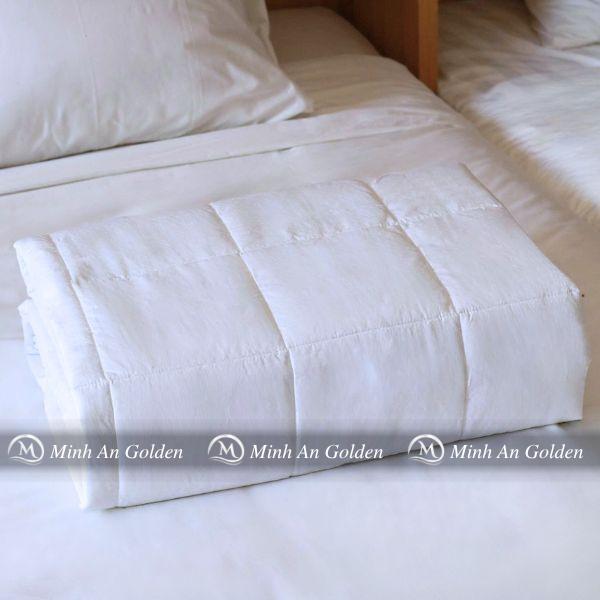 ruột chăn gòn Microfiber Luxury