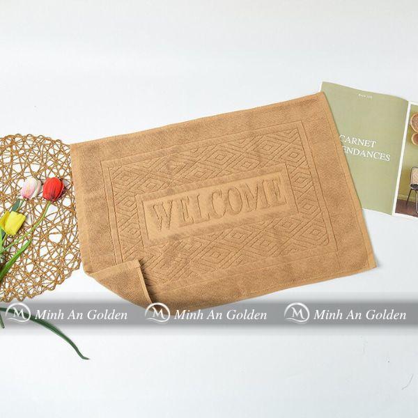 Thảm chân màu dập welcome