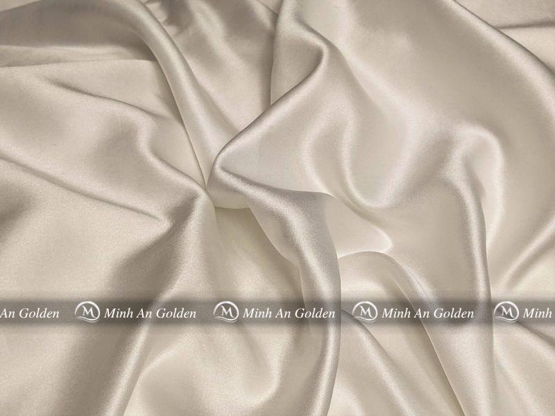 Chất liệu Modal mỏng nhẹ, mềm mịn và rủ vải đẹp