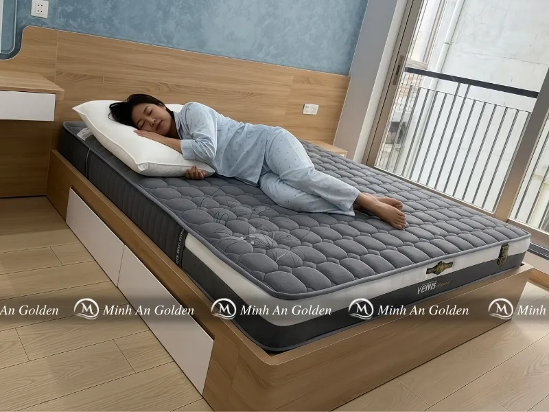 Đệm lò xo thích hợp với người thích nằm nghiêng